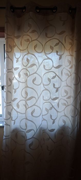 Cortinas duplas como novas