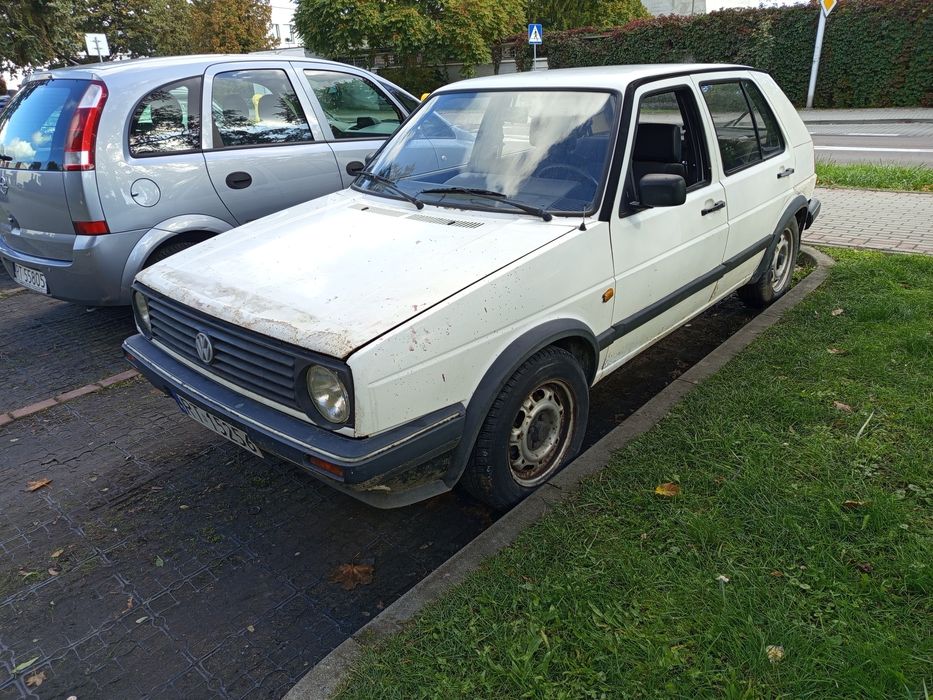 Volkswagen Golf 2 1.3 Benzyna 1990 Rok 
Oc na rok