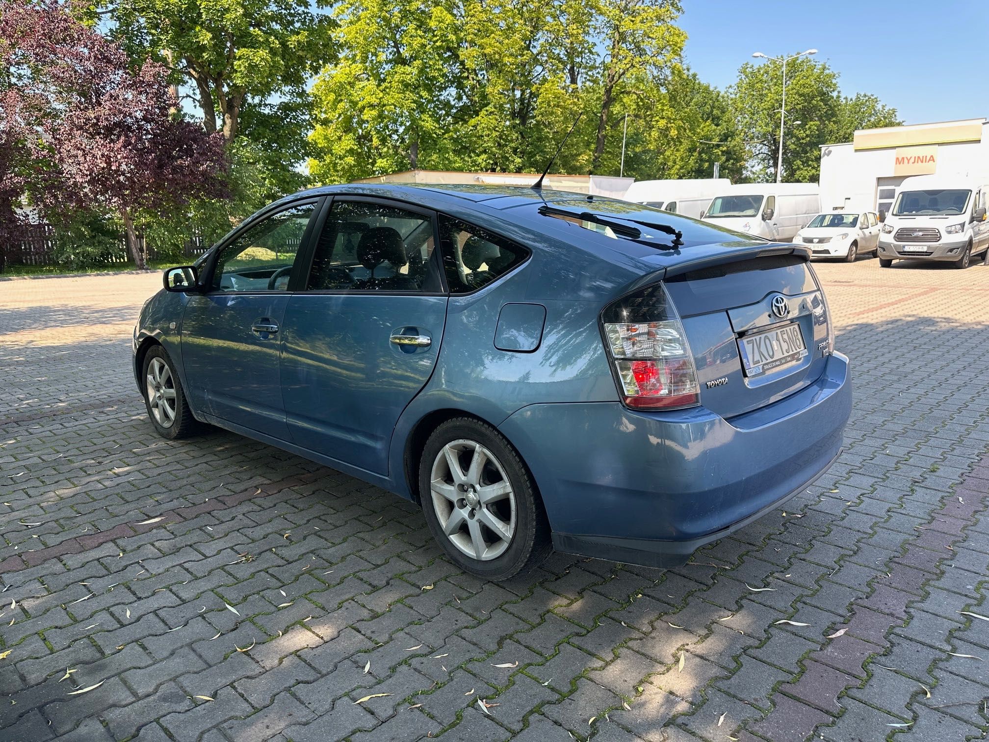 Toyota Prius II 1.5 HYBRYDA + GAZ Skóry, klima, radio, świeże OC i PT!