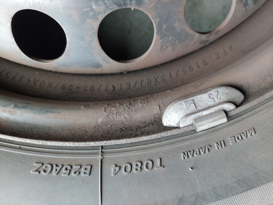 Sprzedam felgi z oponami letnimi