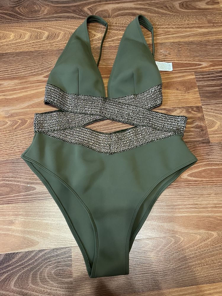 Calzedonia River Island купальники розмір М-L.