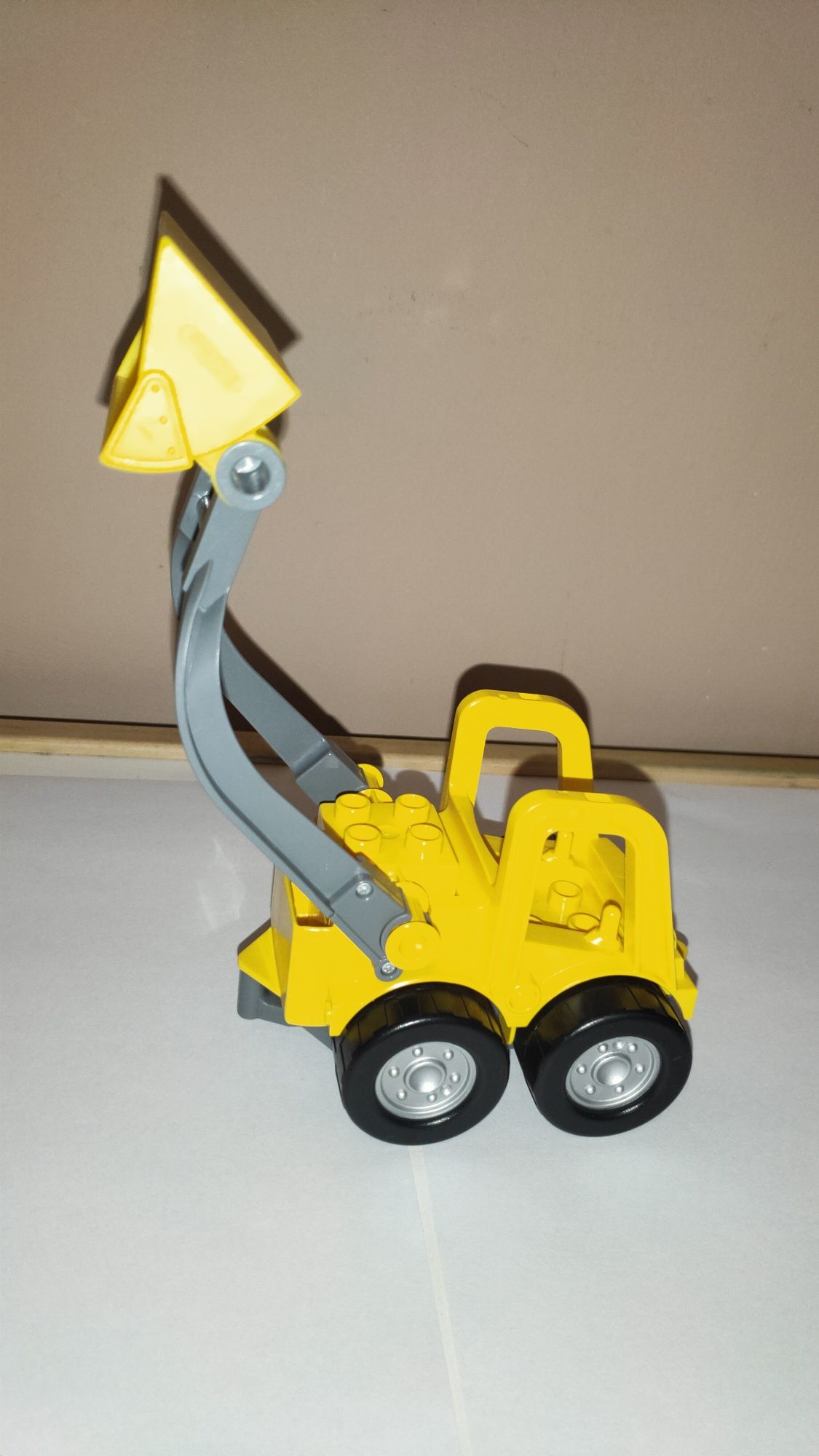 LEGO Duplo pojazd żółta  ładowarka spychacz