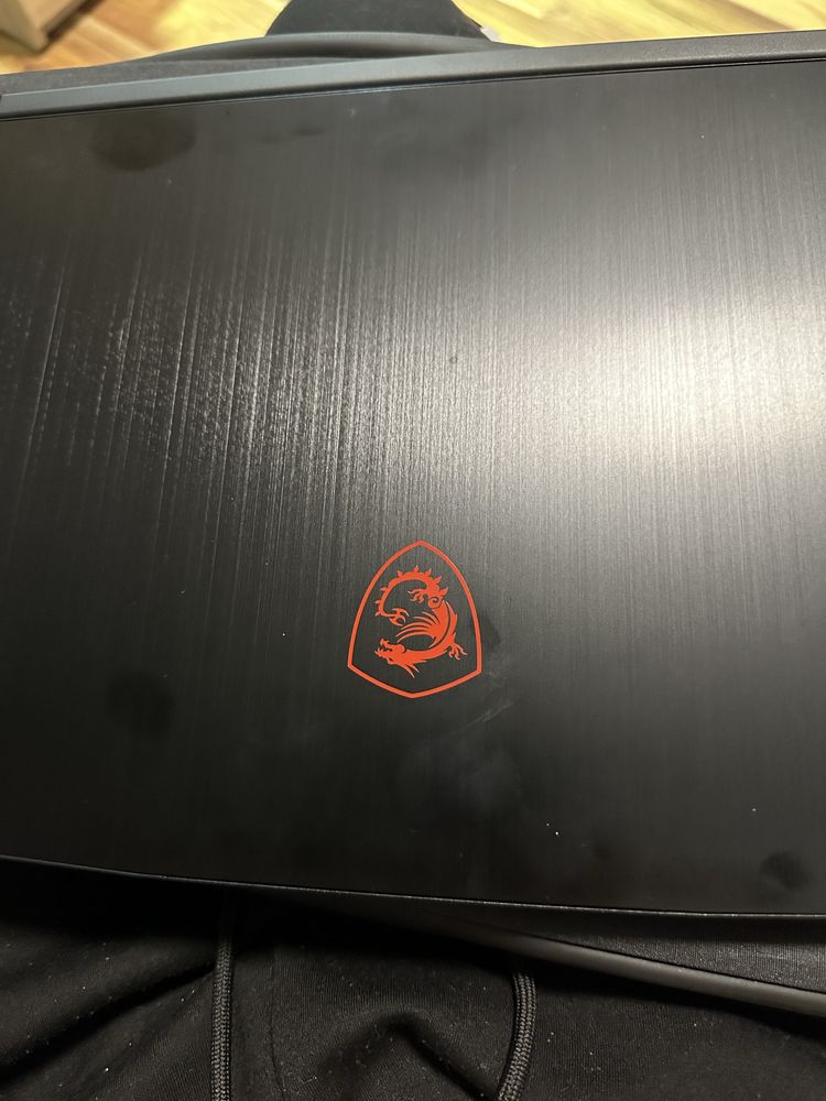Laptop do gier MSI GF63 Thin 11UC-602PL.Pokrowiec+myszka+podkladka.