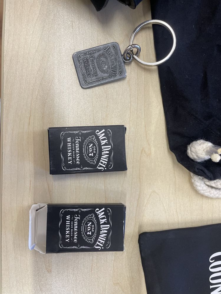Zestaw gadżetów Jack Daniels polecam