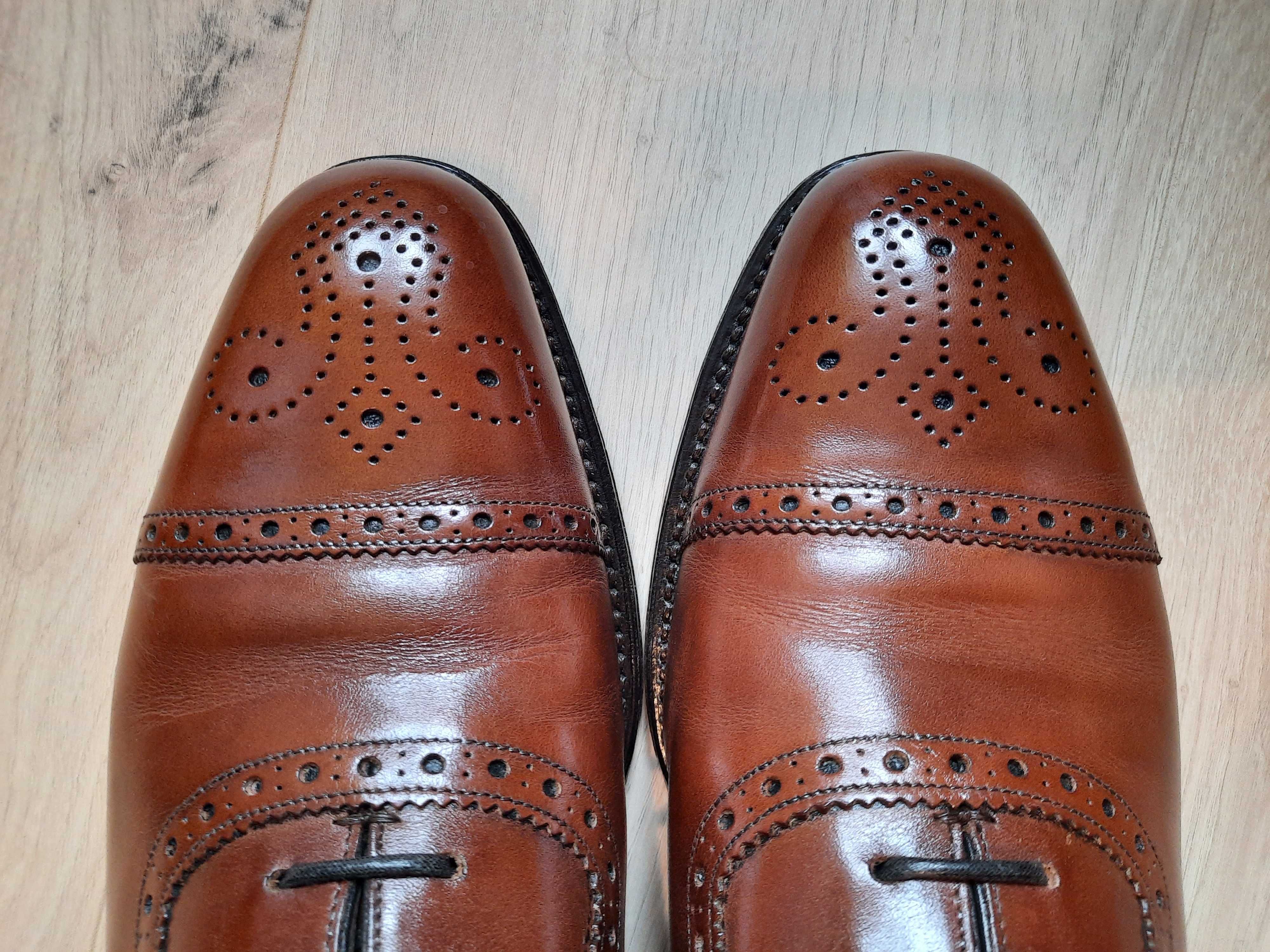 Loake 1880 Brogsy Strand Mahogany