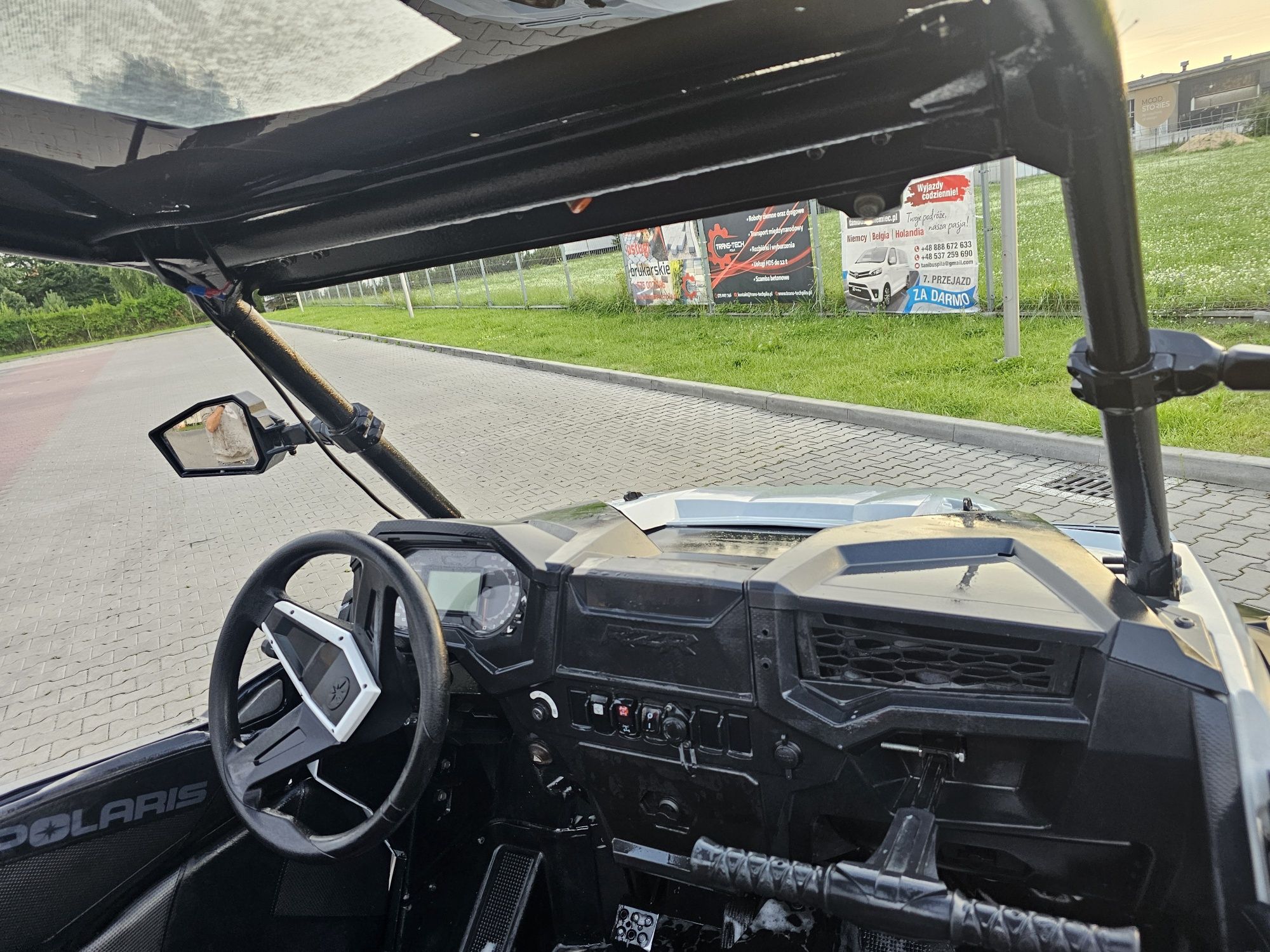 Polaris RZR 1000 Turbo