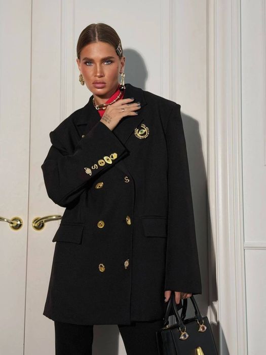 Пиджак женский ! А наличии черный, белый цвет