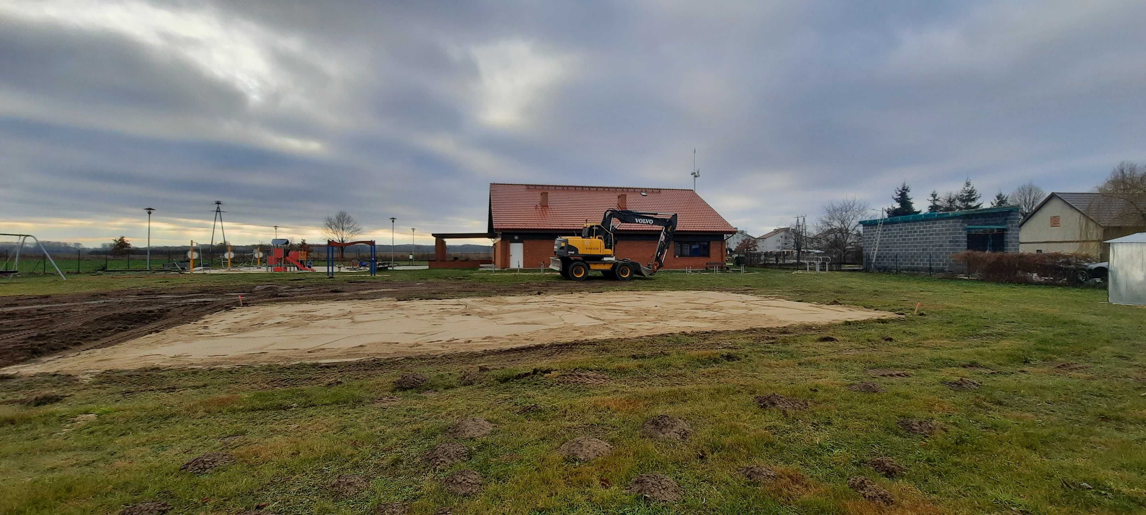 Usługi Koparką Volvo,wykopy,wyburzenia,niwelacje,wywrotka kruszywa