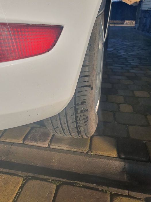 Авто Ford fiesta 2016
