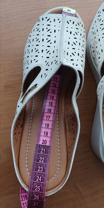 Женские кожаные шлепки, р.39