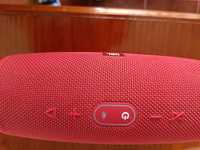 Coluna Bluetooth JBL Charge 4 vermelha