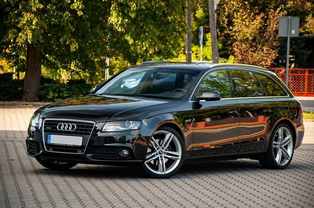 Audi A4 Quattro * Automat * Benzyna * Xenon * Półskory * Czarny sufit * 211PS