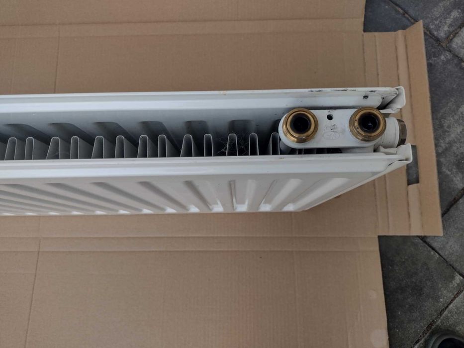 Grzejnik kaloryfer panelowy Brugman V 11 400 x 1000