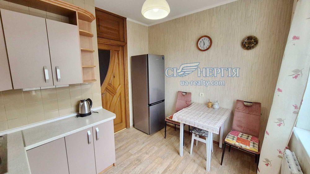 2-кім 59 м.кв. Квітневий пров. 8 Мостицький м-в, Виноградар