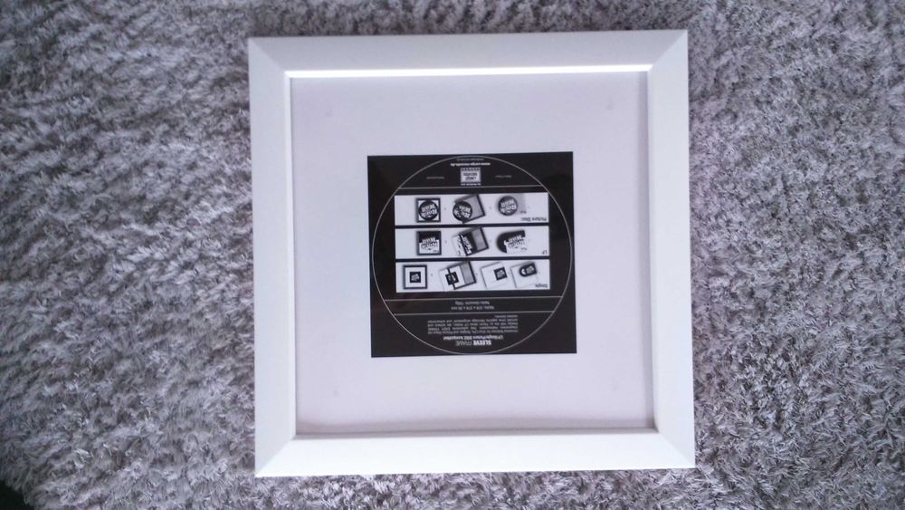 Frame For Vinyl RAMKA NA PŁYTĘ WINYLOWĄ - jakosć ROCK ON WALL ! Frame