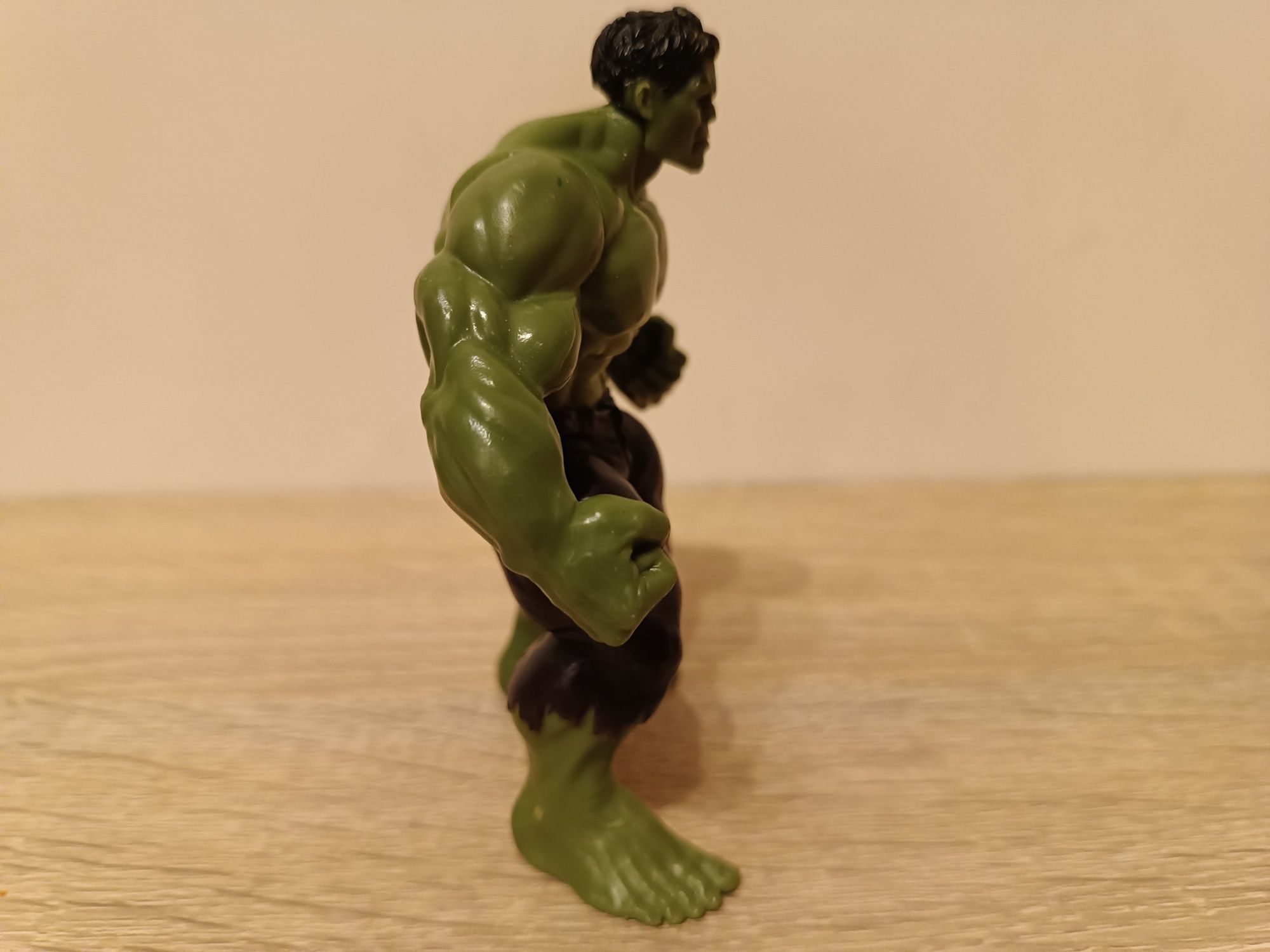 Avengers Assemble Smashing Hero Hulk 4,5" Figurka akcji Hasbro 2013