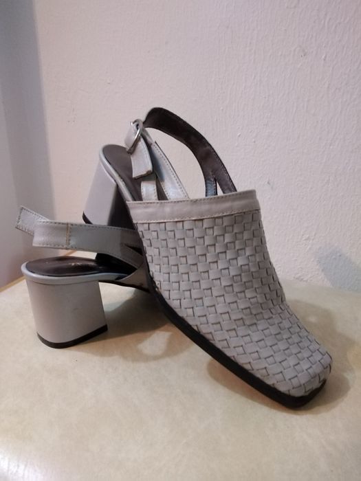 Sapatos de senhora (Novos)