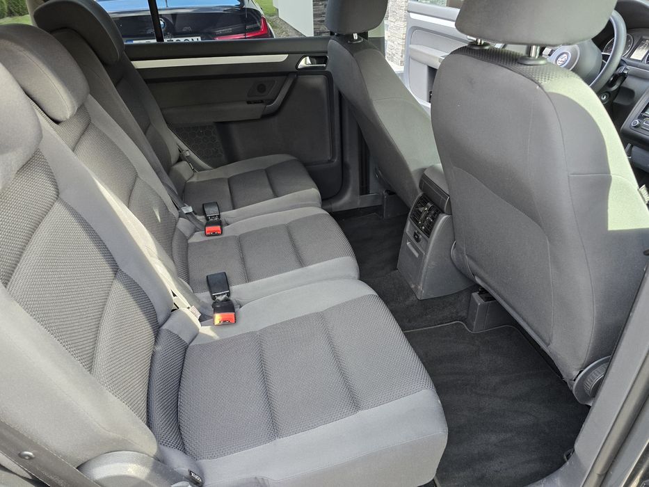 Vw Touran zarejestrowany w Polsce duży serwis