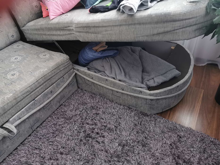 Narożnik z funkcją spania