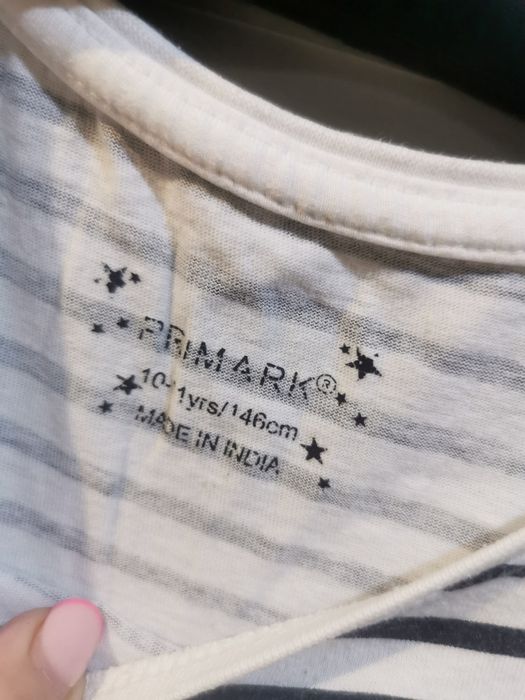 Tshirt dla dziewczynki w bardzo dobrym stanie. Rozmiar 146
Zapraszam
#