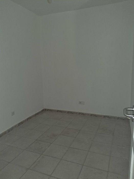 T1 Arrenda Casal Cambra