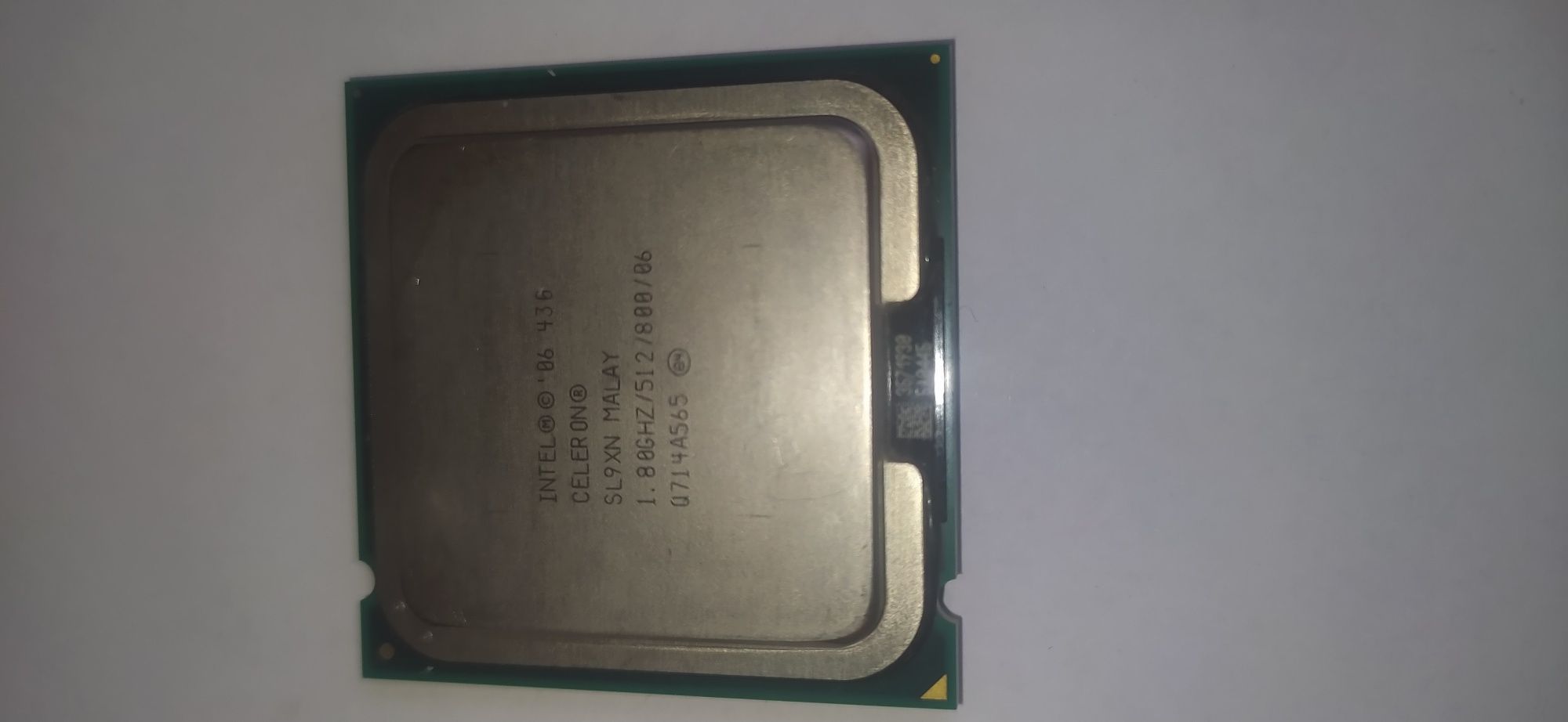 Процесор Intel Celeron SL9XN 1.8GHz