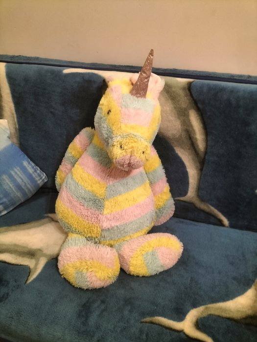 Oddam za darmo pluszaka i książki