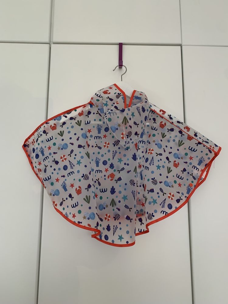 Capa ou poncho de chuva