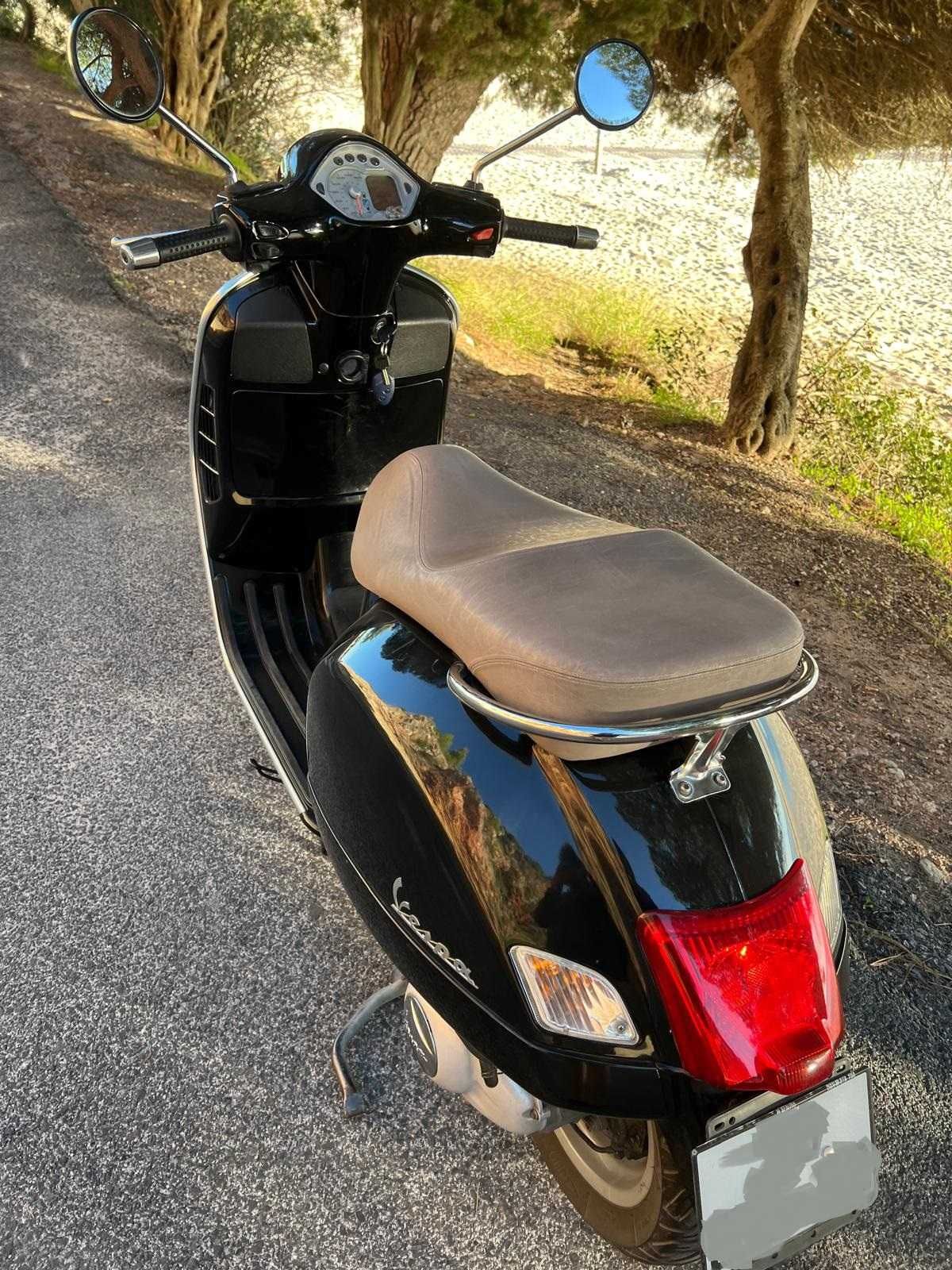 VESPA GTs 250 ie.
