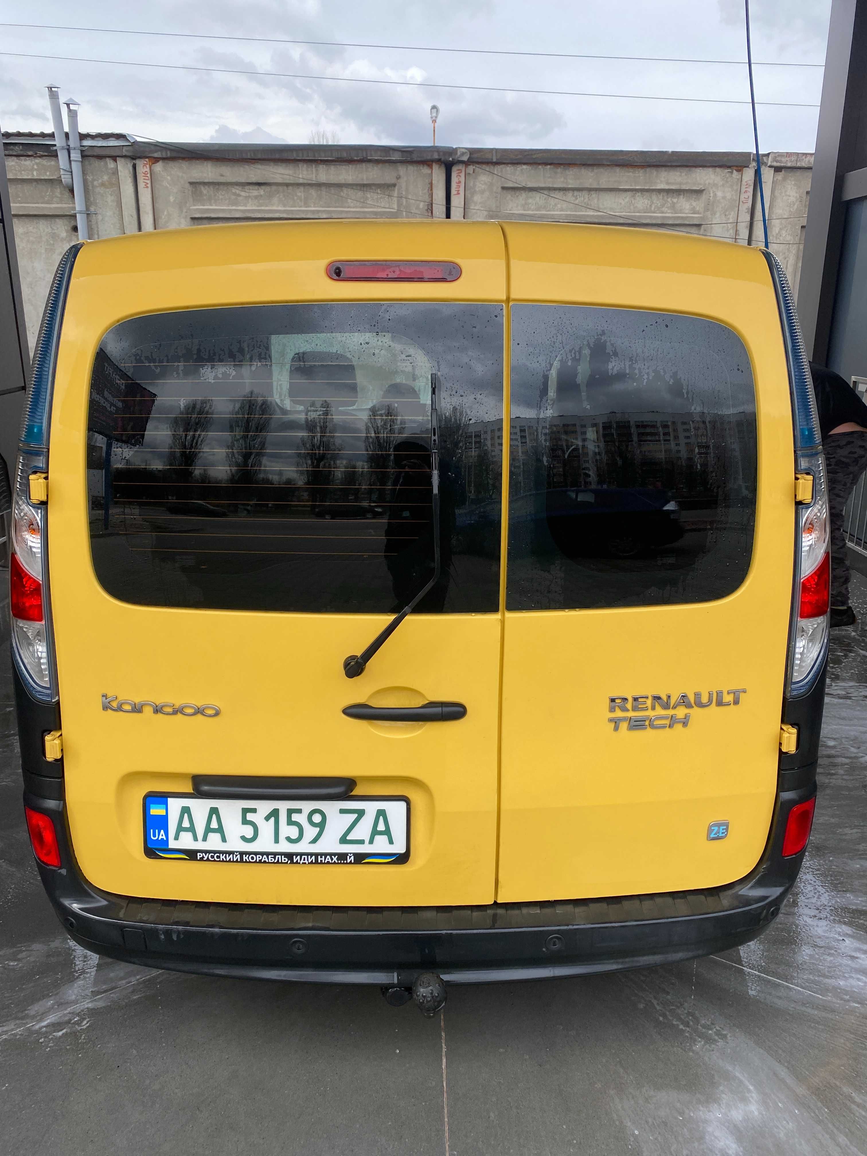 Renault Kangoo Z.E. електромобіль, запас ходу 100-120 км