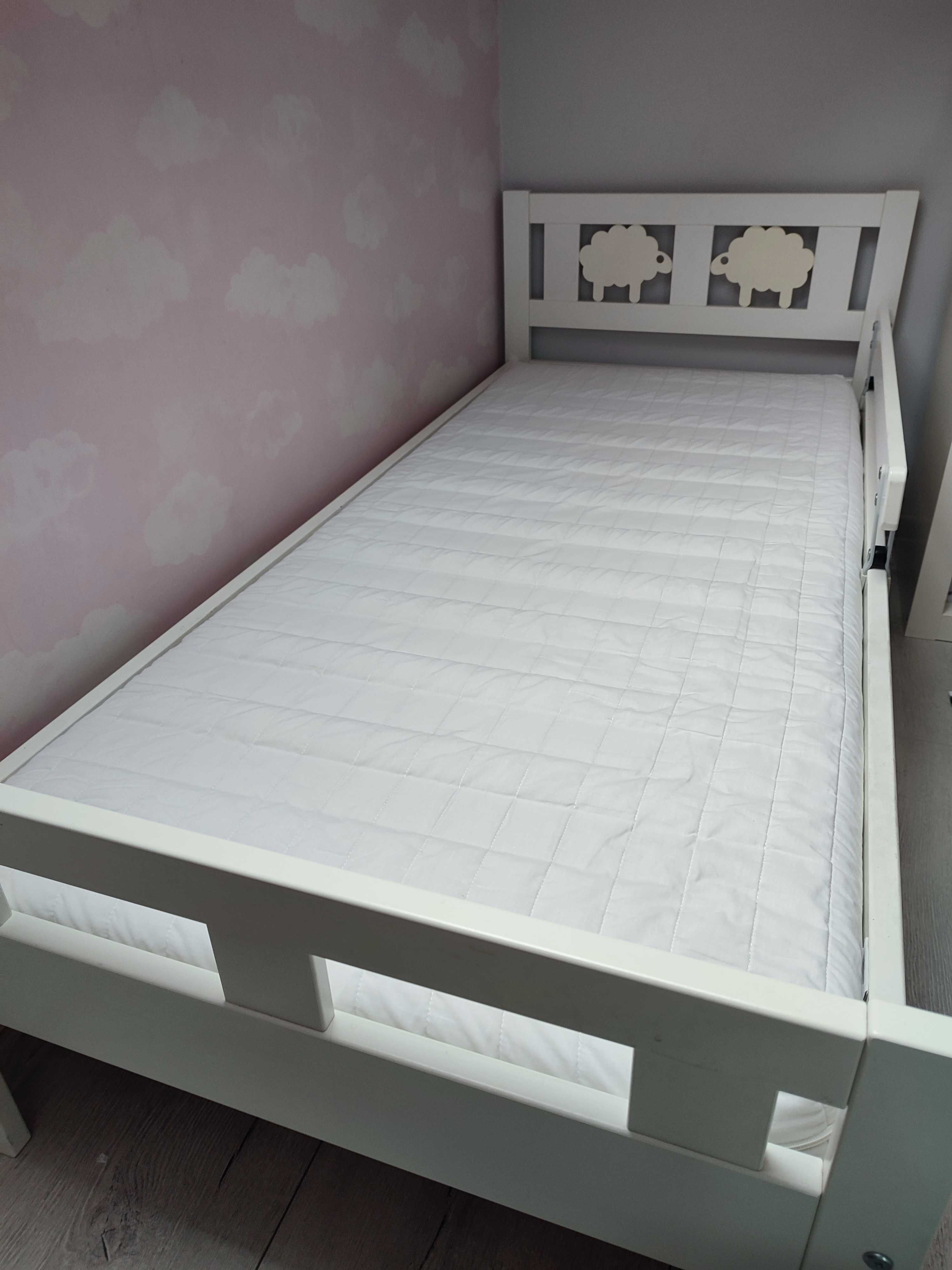Łóżko dziecięce 166 cm x 78 cm.
