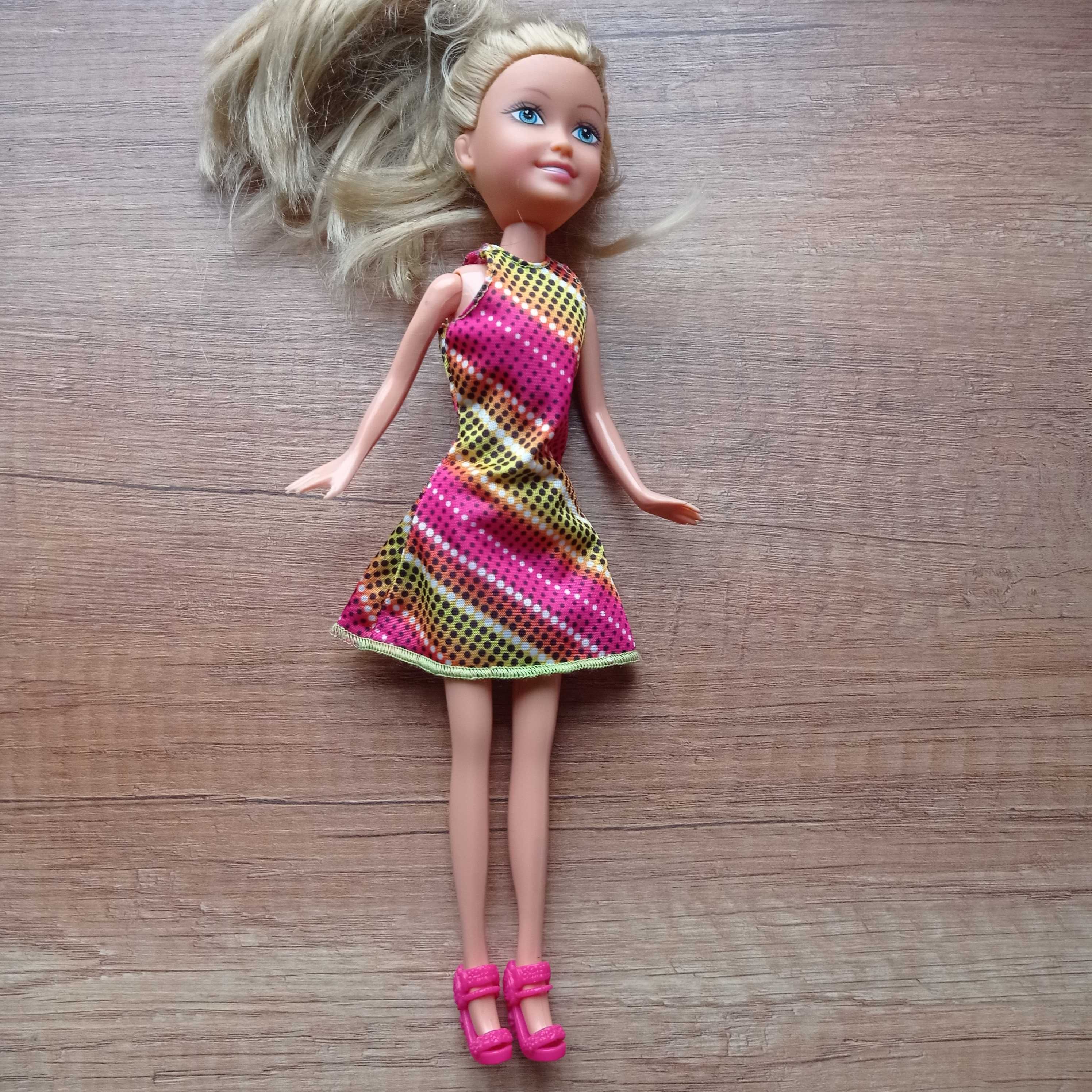 Barbie Fashionistas Lalka 201312 Celebrytka