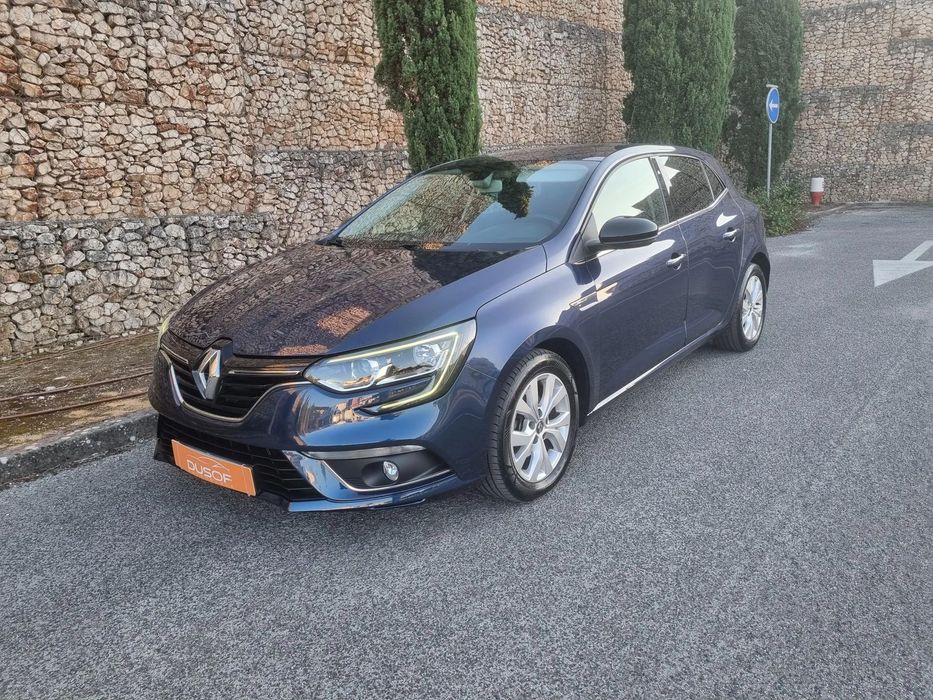 Renault Mégane 1.5 Blue dCi Limited C/PM+Pneu