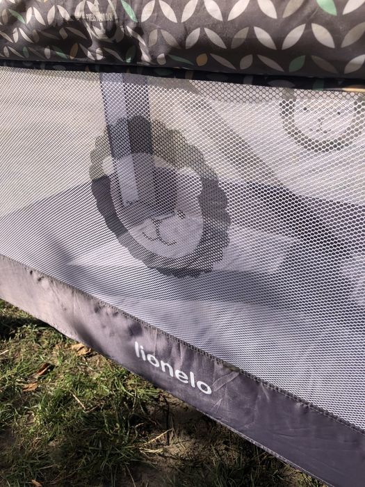 Продам манеж ліжко стан хороший.