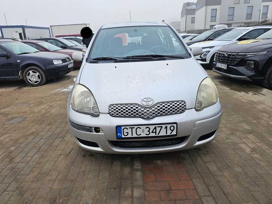 Toyota Yaris 2004r/opłaty aktualne/1.4diesel/75KM/5drzwi/klima/okazja