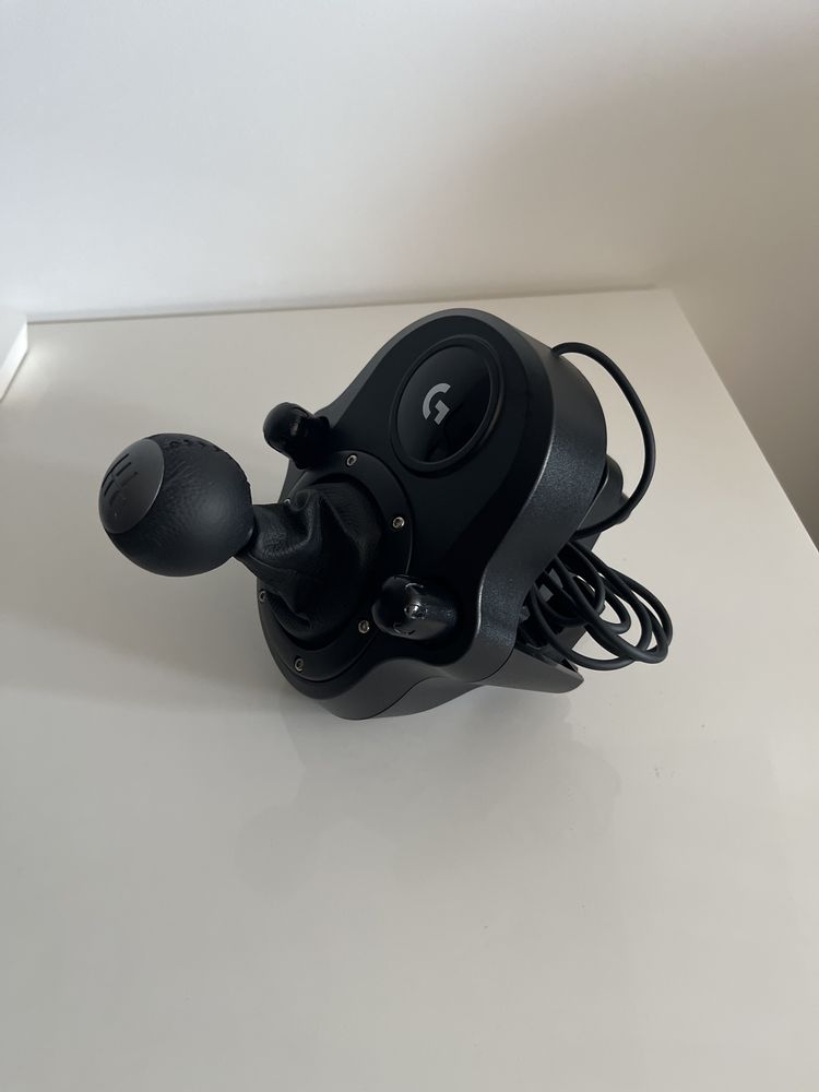 Shifter driving force com caixa (Logitech)
