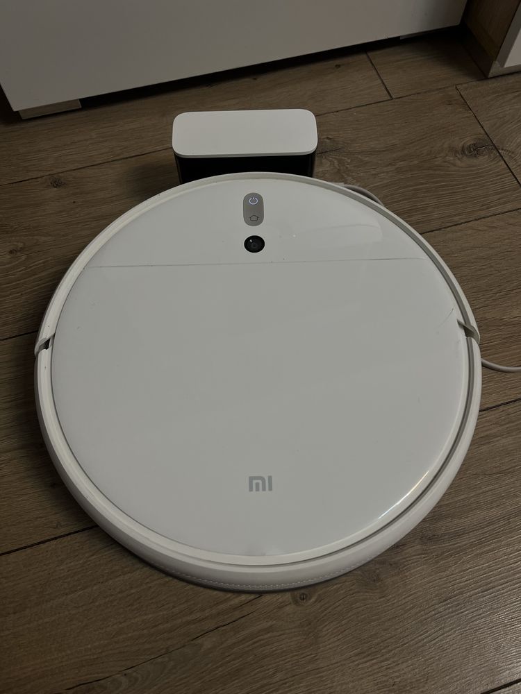 Робот пилосос Mi Robot Vacuum-Mop