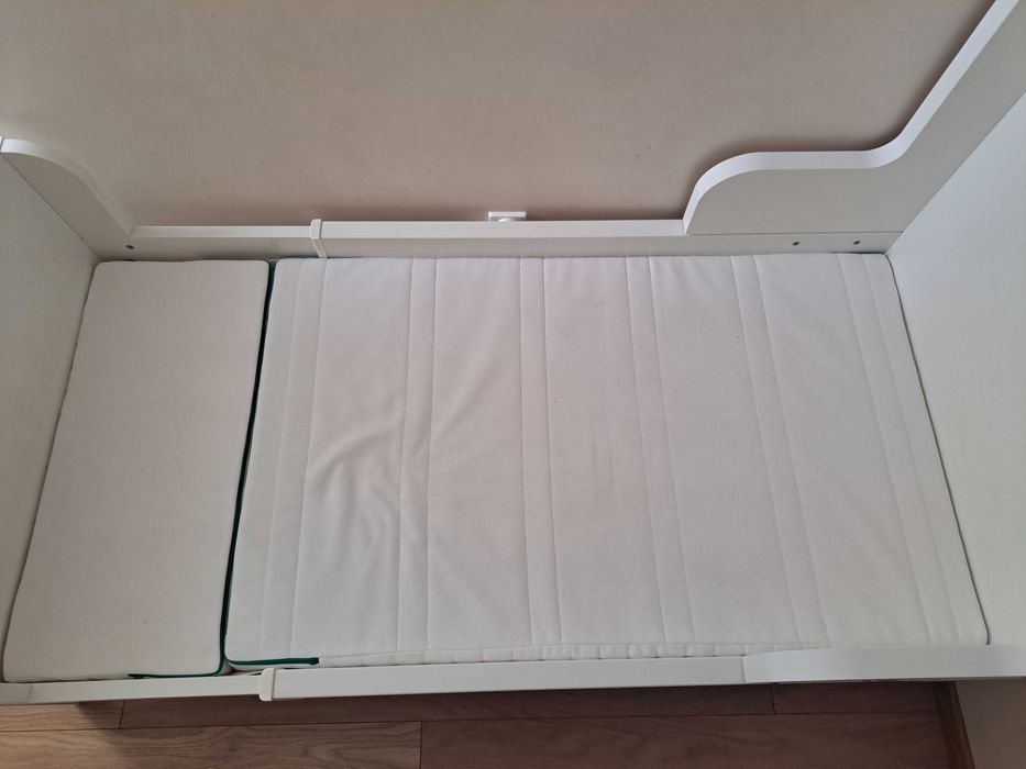 Łóżko ikea busunge, z materacem, 3 długości, rozsuwana rama.