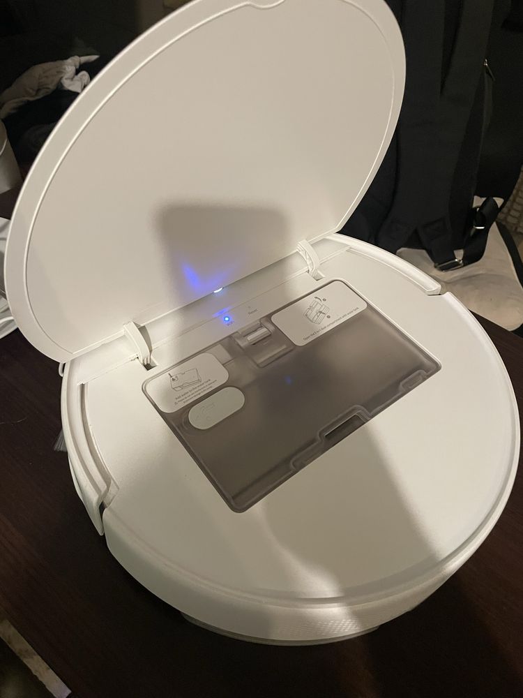 Robot sprzątajacy Mi