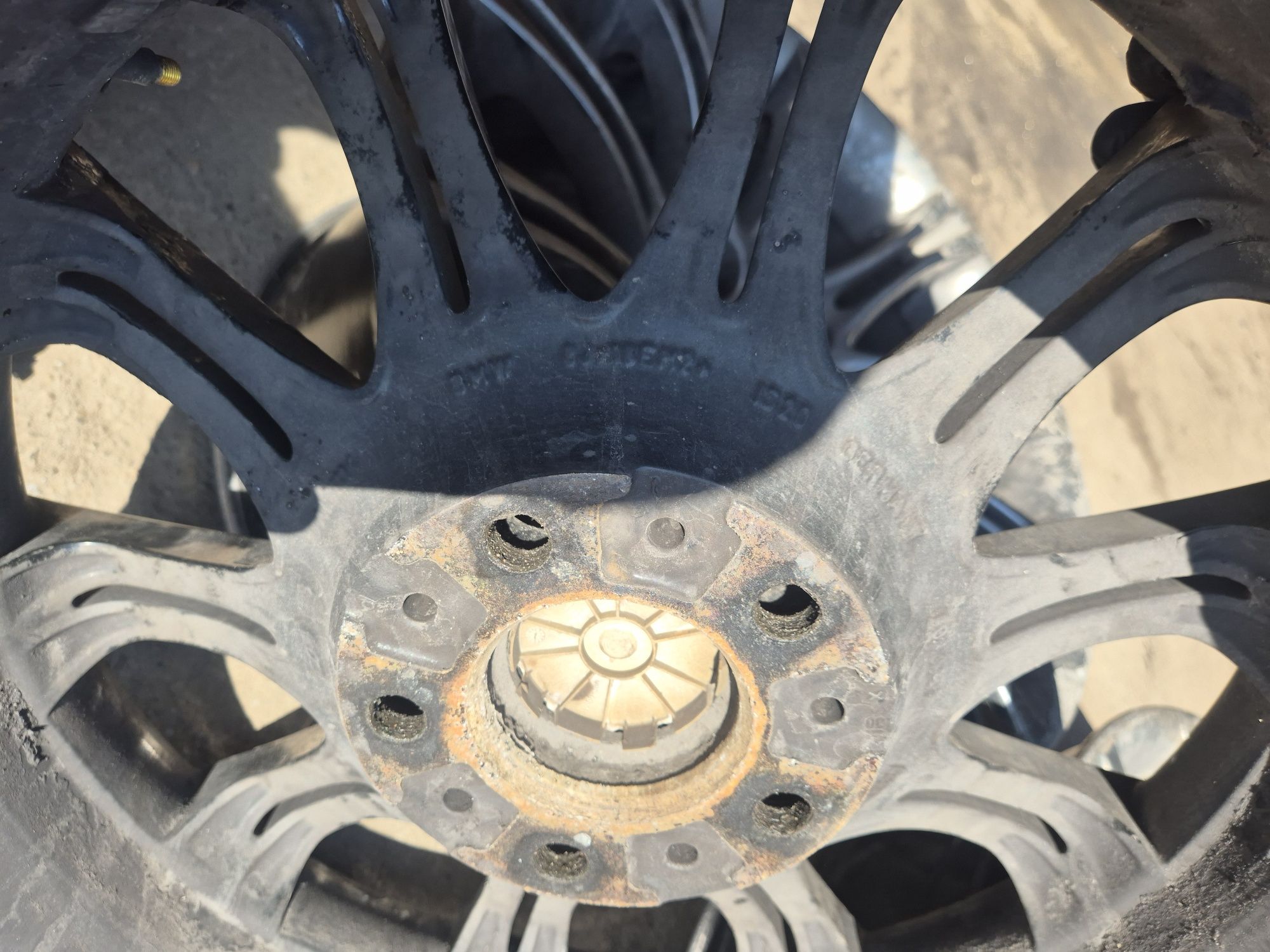 Bmw E60 E61 Felgi Alu Oryginał M-pakiet  18 5x120 et20 8J