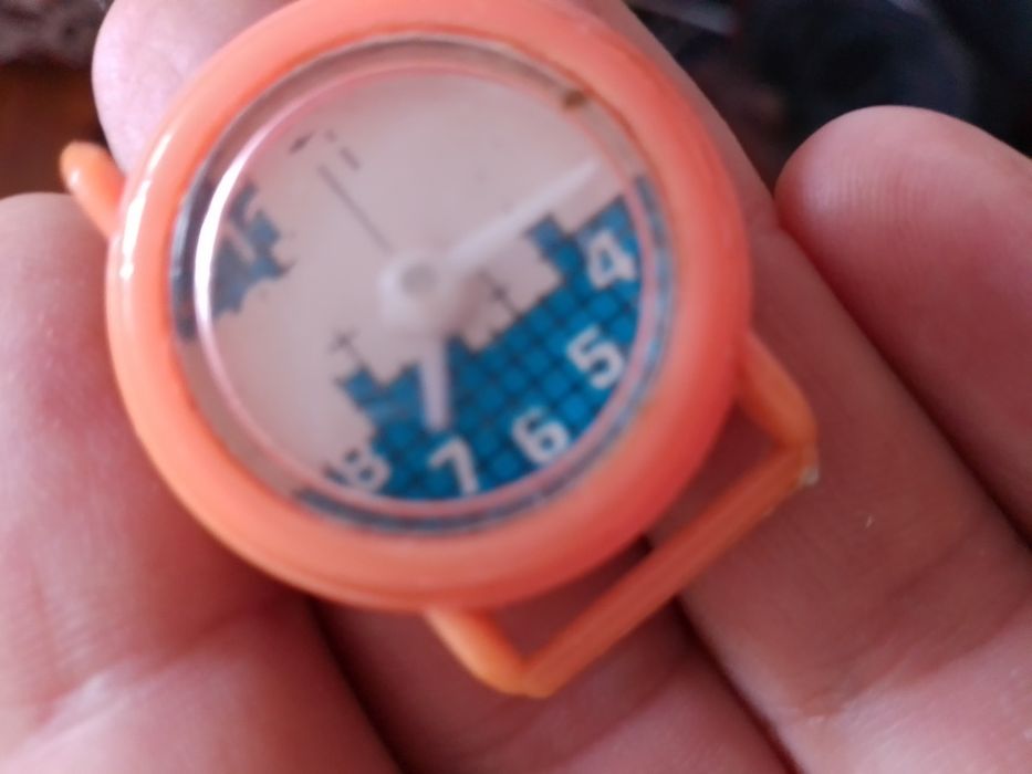 Caschool colégio Brotero 30 anos impecável - 15E - Relogio 2E.Desde 2E