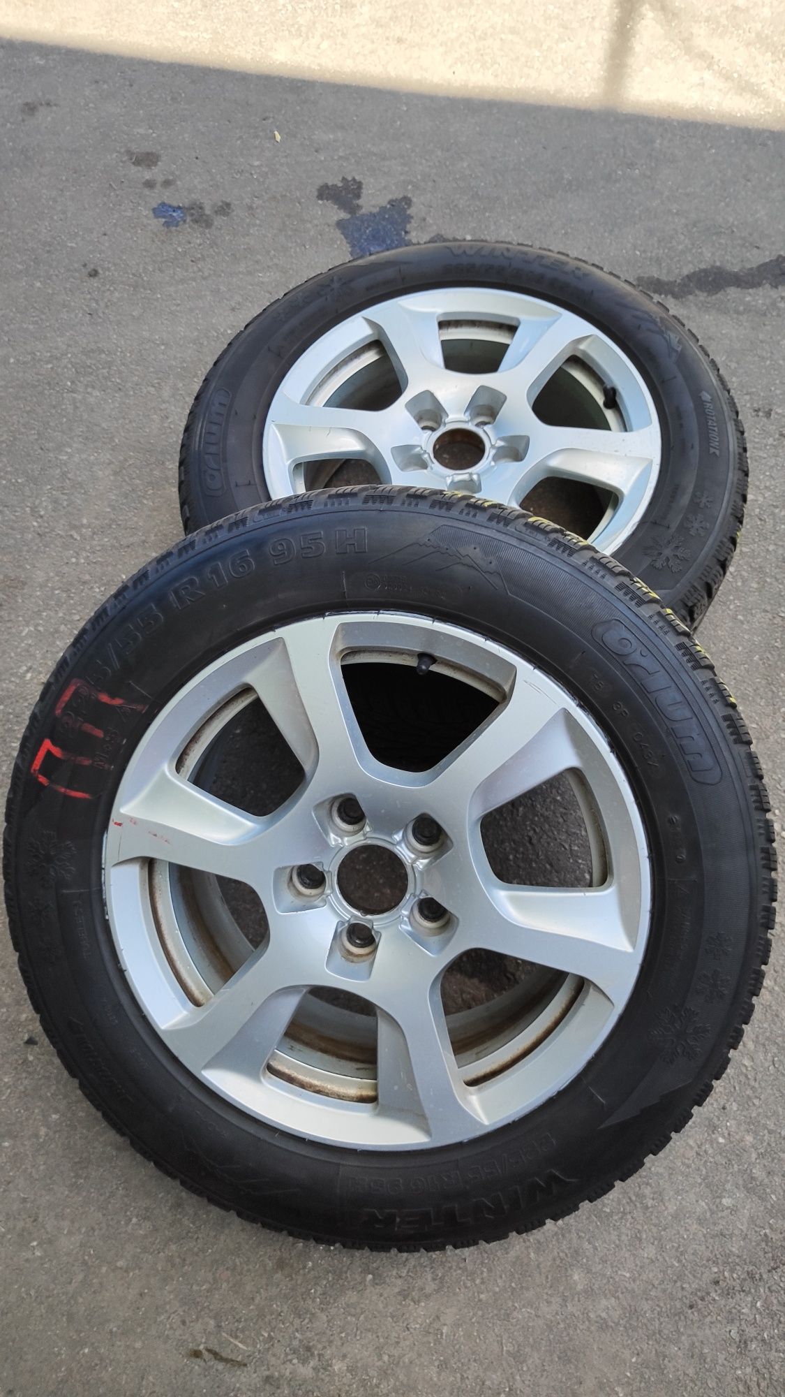 Диски з шинами R-16 7.5Jx16H2 ET-45 5/112  (ПАРА )21рік