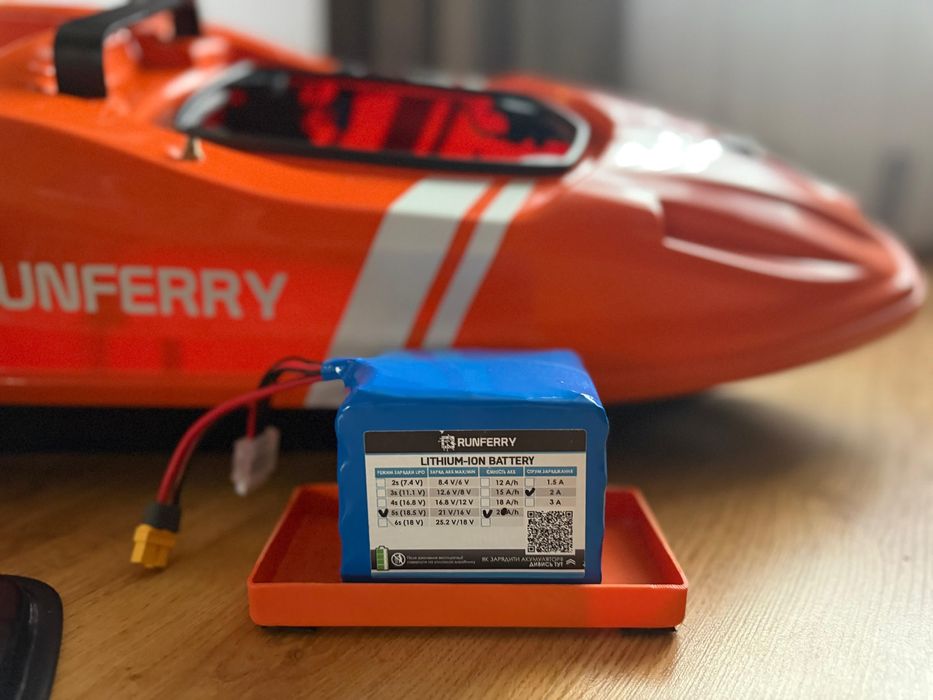 Продам кораблик runferry solo v3
