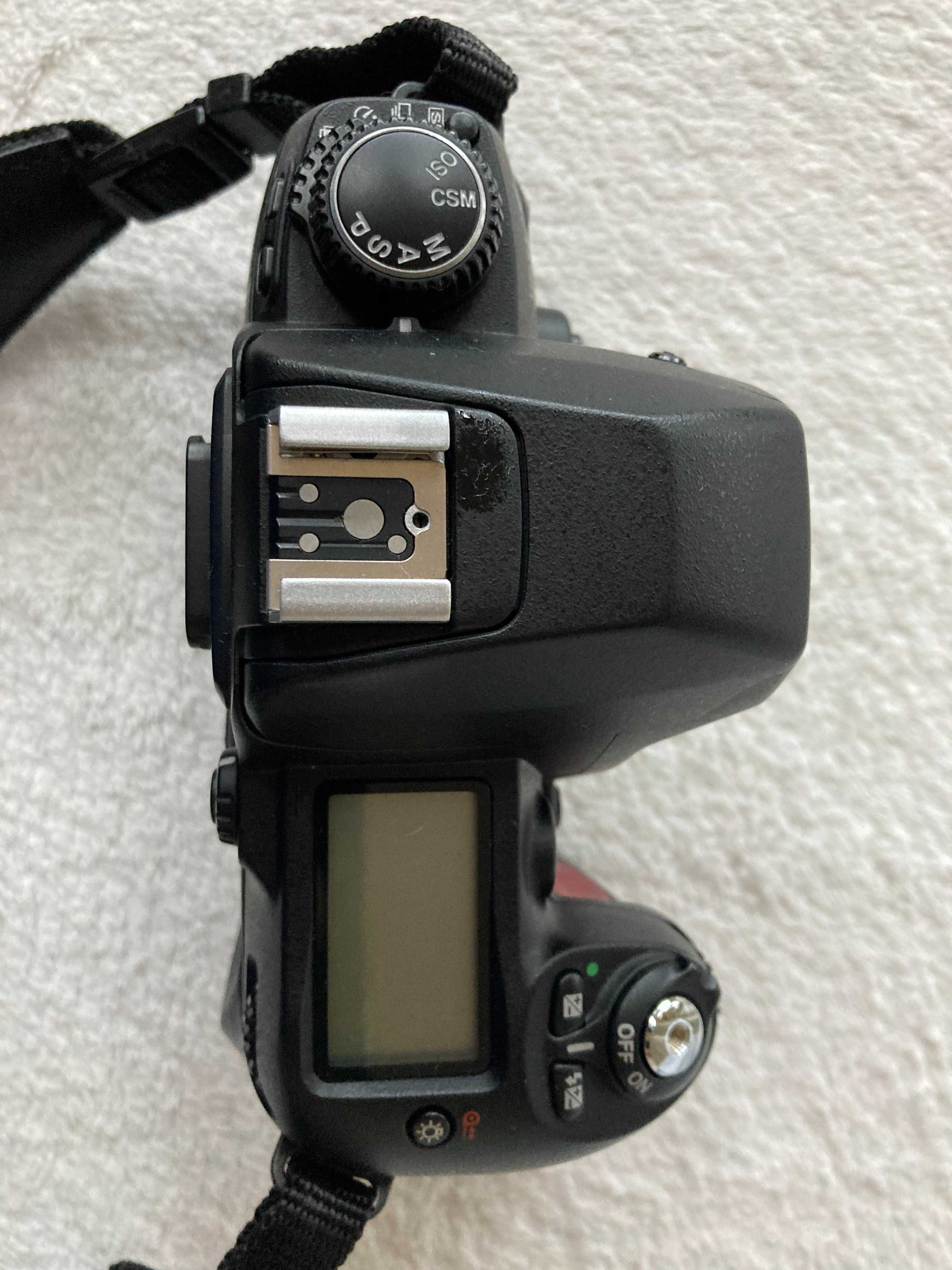Lustrzanka  Nikon F80