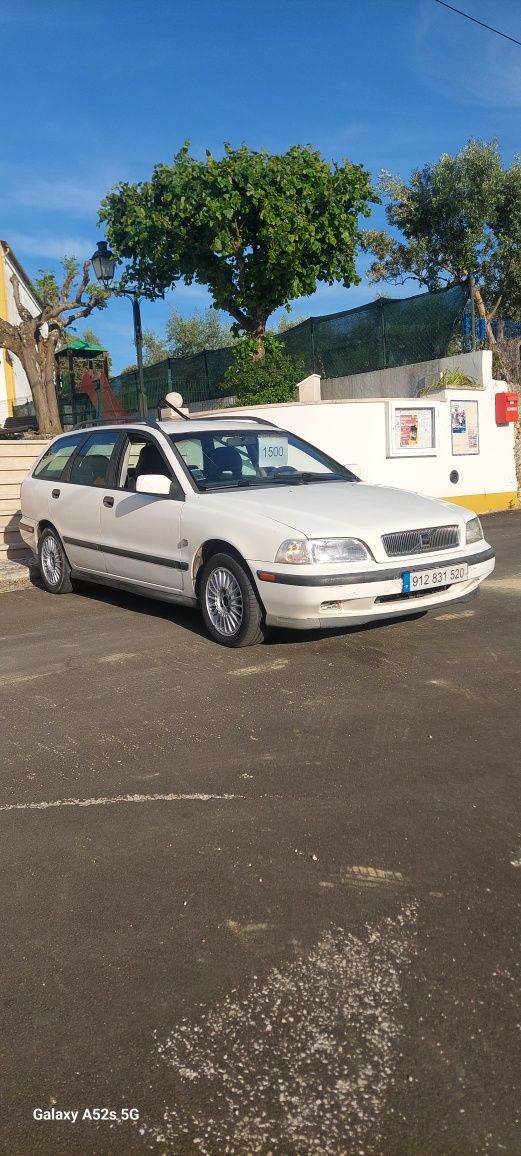 Volvo V40 1.9TDi ano1998 insp5/2026 ar/cond pneus semi novos