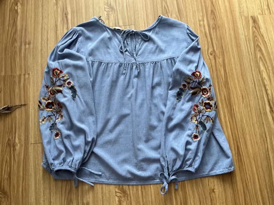 Блузка вишиванка р.20