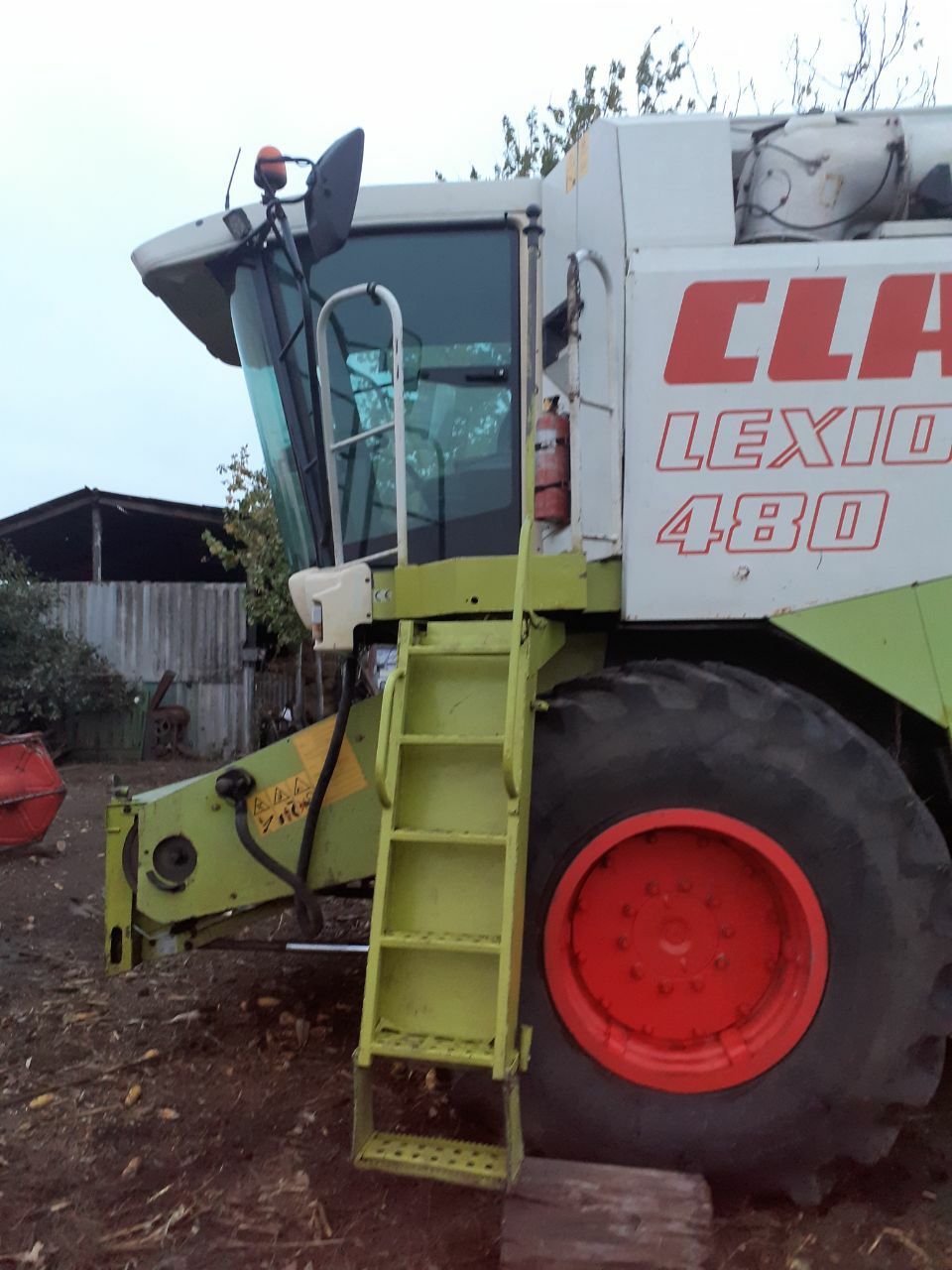 Продам Комбайн   Claas lexion 480