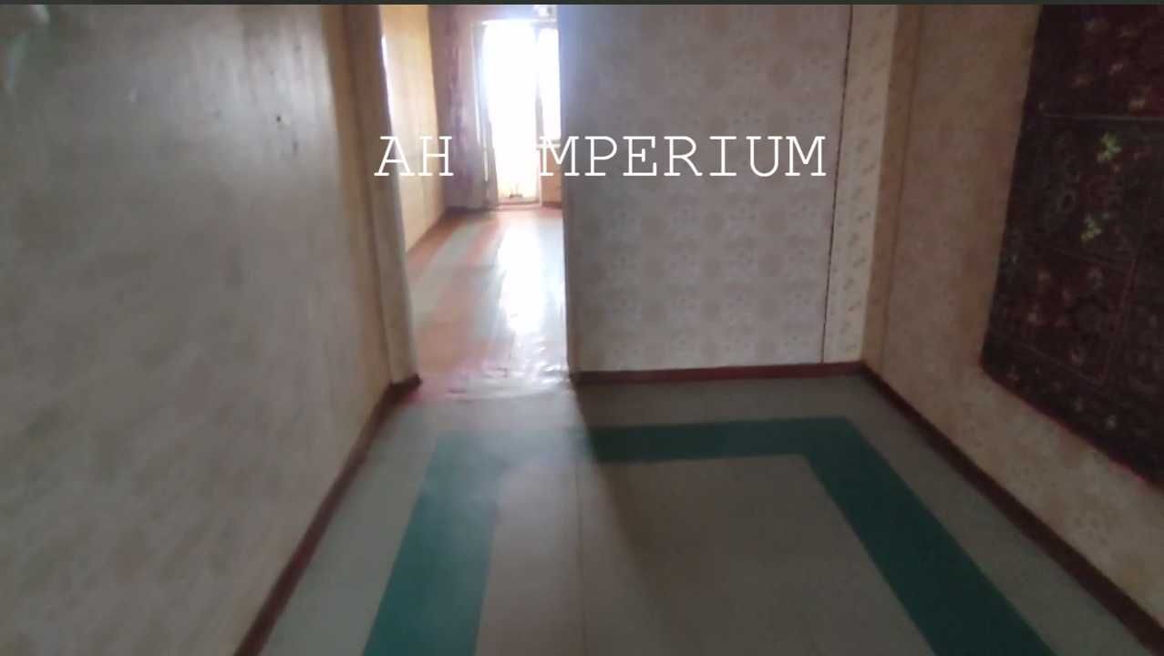 Продам 3к квартиру на Коммунаре под ремонт с шикарным видом на природу