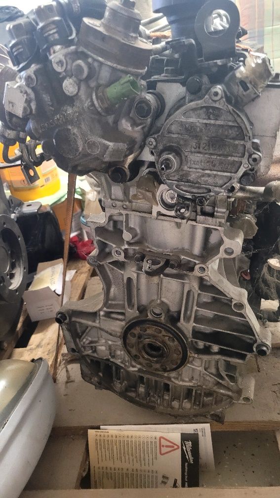 Silnik Volvo 2.4D  D5244T części