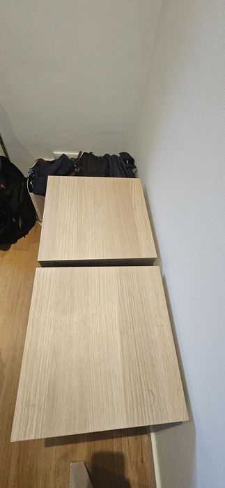 Mesas de cabeceira Askvall Ikea
